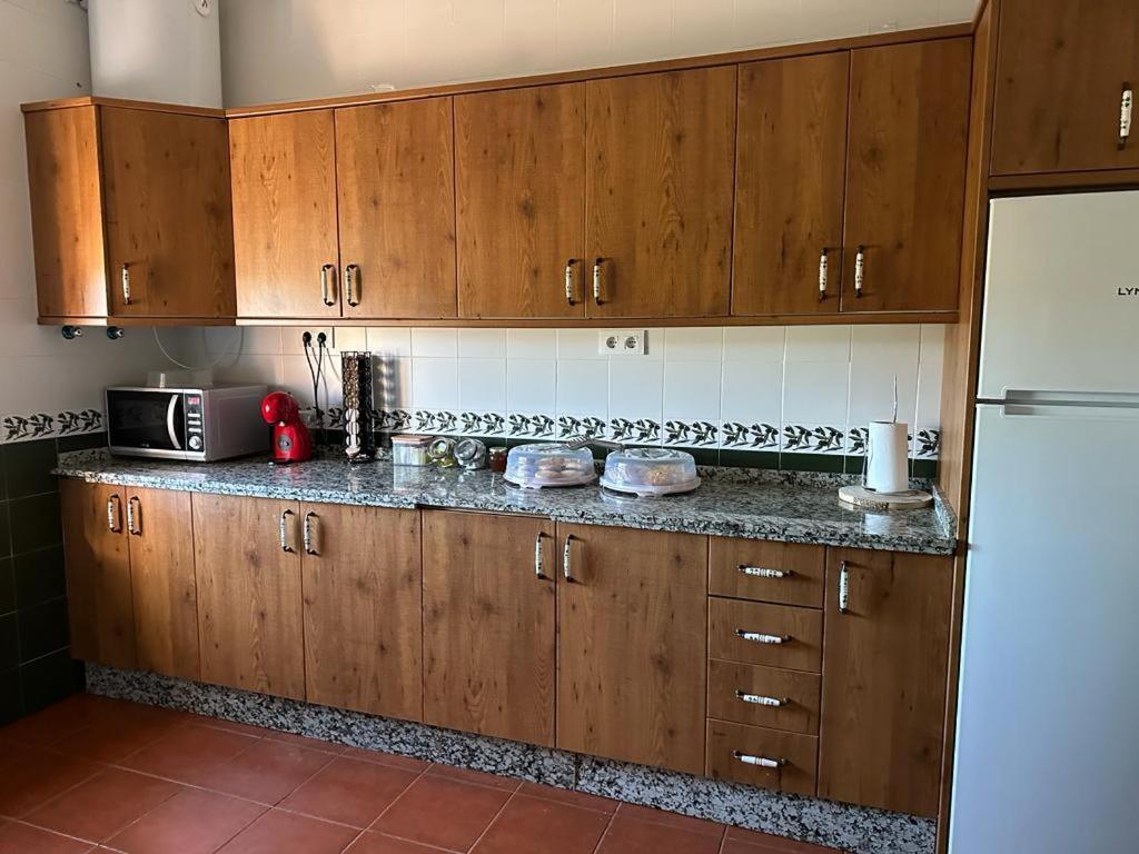 La Casa Barata, Casa Rural Cedillo Eksteriør bilde