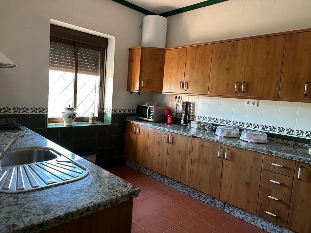La Casa Barata, Casa Rural Cedillo Eksteriør bilde