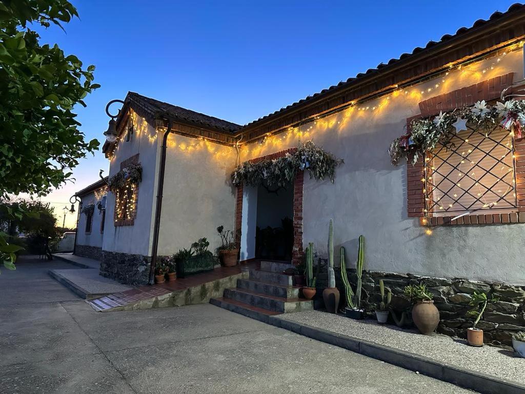 La Casa Barata, Casa Rural Cedillo Eksteriør bilde